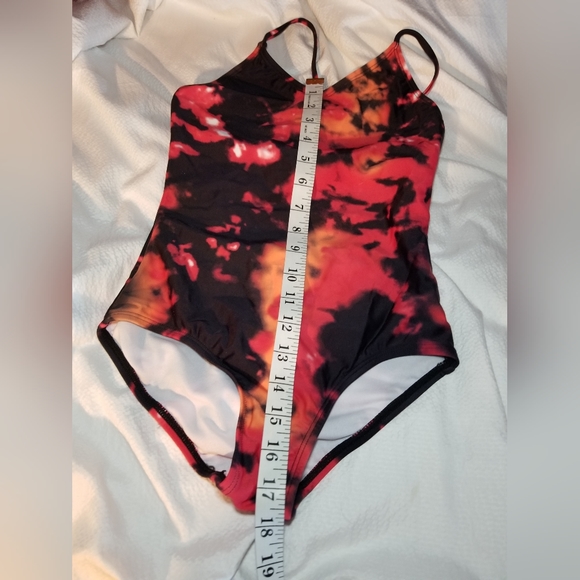 NWOT KANU SURF ONE PIECE GIRLS 8 TO 10 - Picture 5 of 5